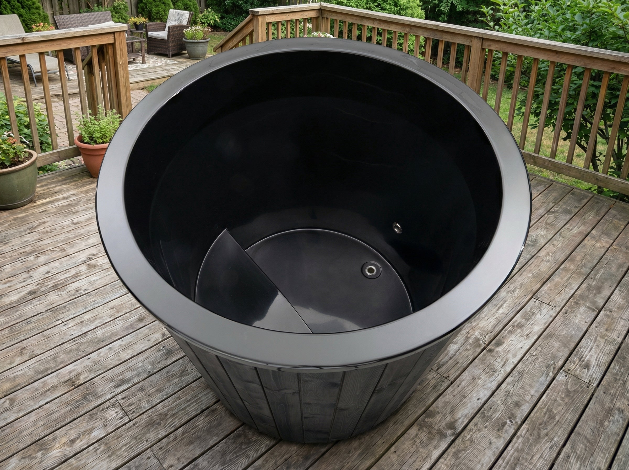 SaunaLife S1 1-Person Cold Plunge Tub and Chiller / Heater Package