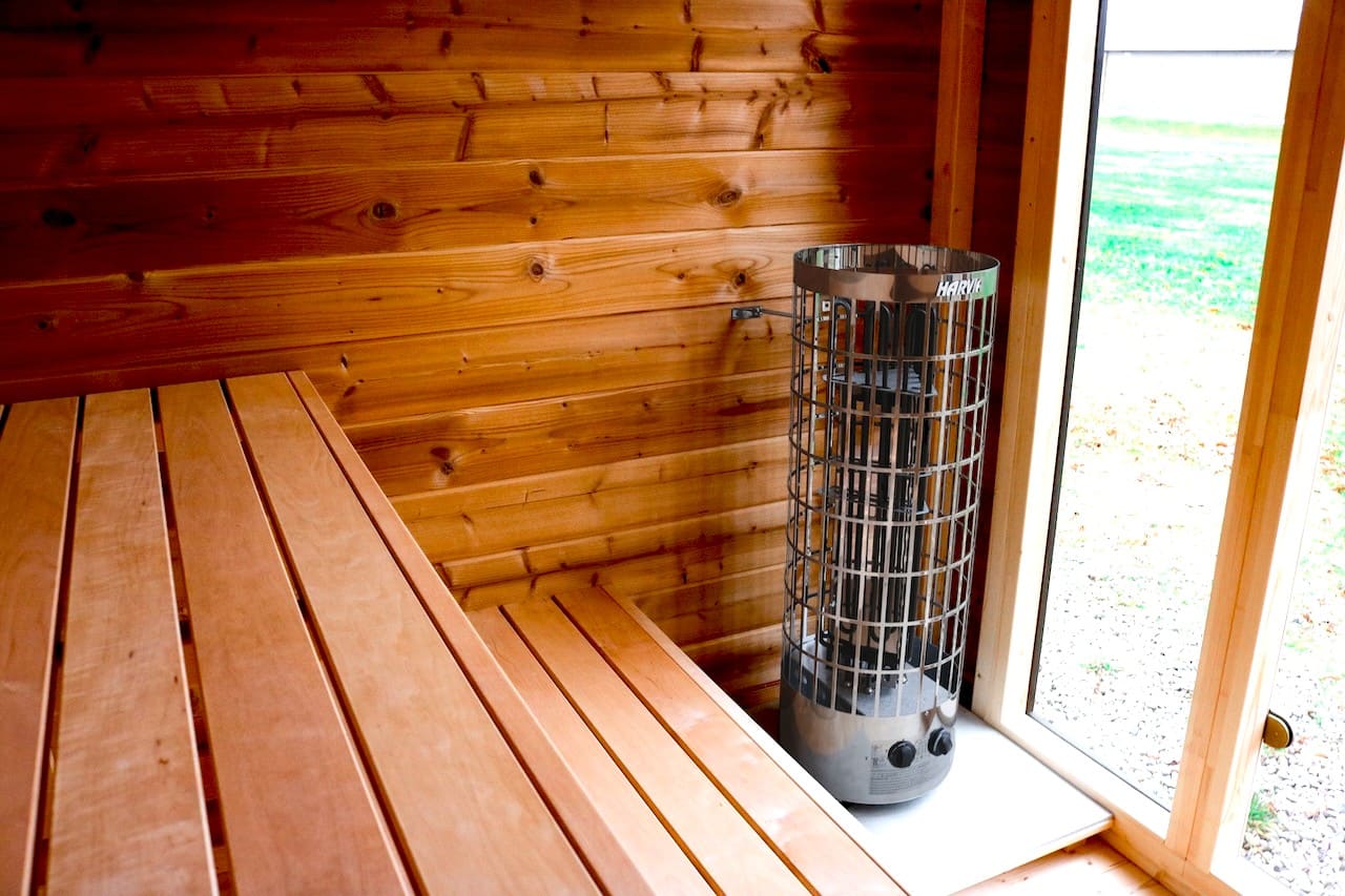Leil Patio XS 4 Person Outdoor Sauna