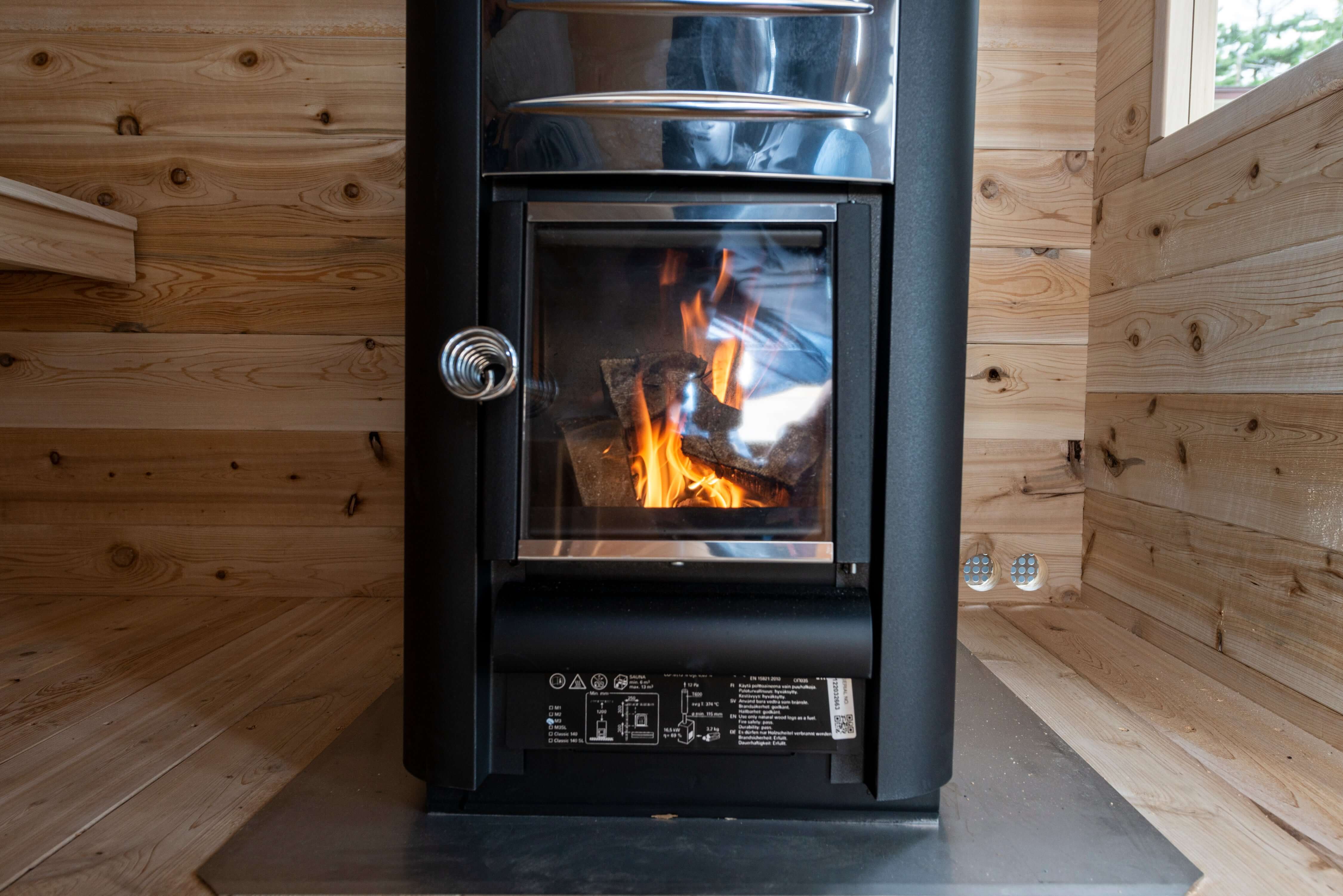 Dundalk CT Georgian 6 Person Outdoor Sauna CTC88