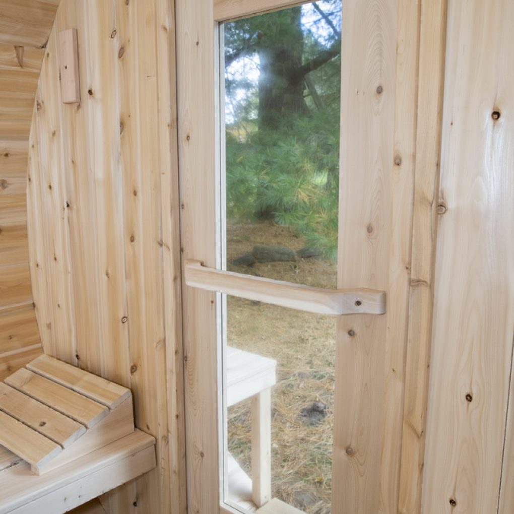 Dundalk CT Serenity 6 Person Barrel Sauna CTC2245W