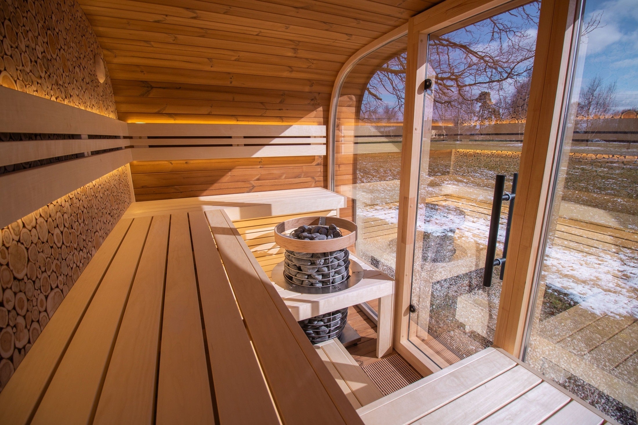 Leil Round Cube Relax Outdoor Sauna 6 Person