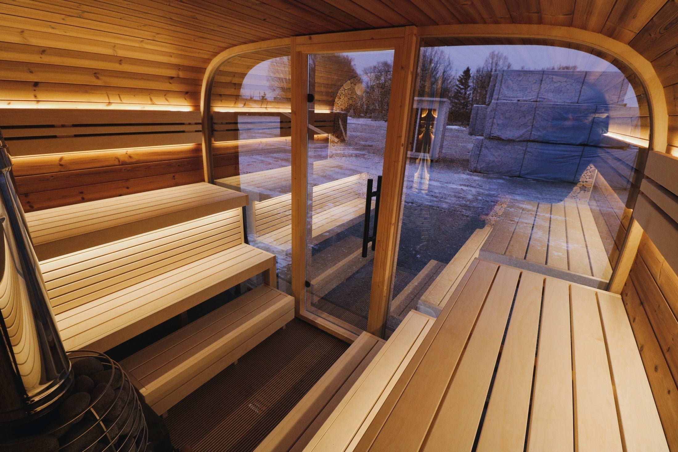 Leil Round Cube Single Outdoor Sauna 6-8 Person