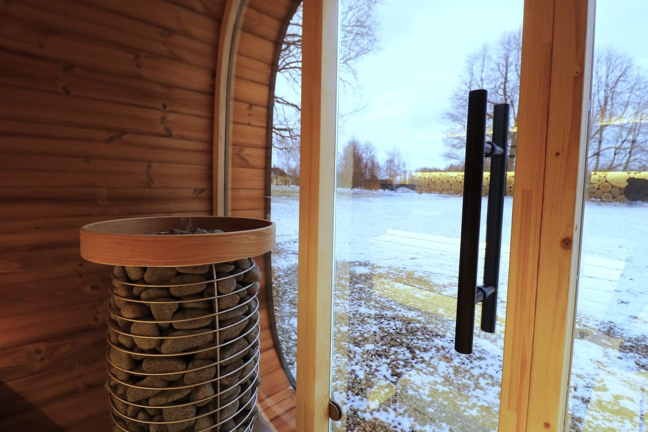 Leil Round Cube Mini Outdoor Sauna 4-5 Person