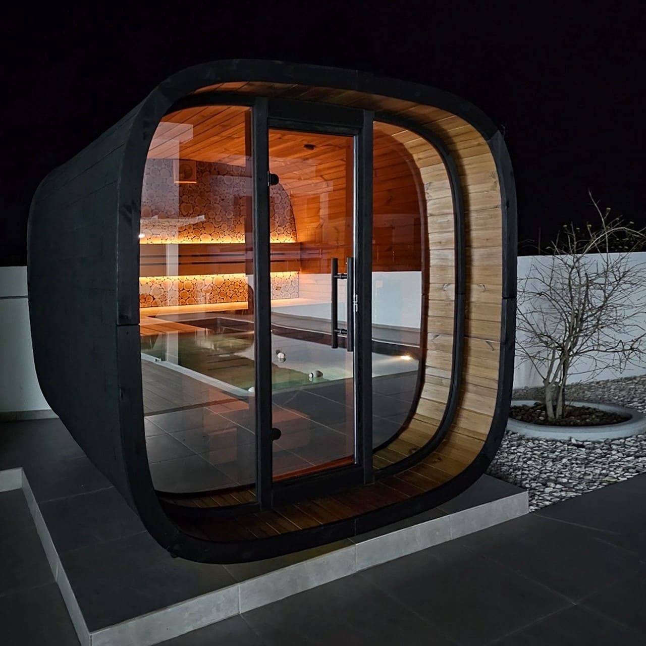 Leil Round Cube Mini Outdoor Sauna 4-5 Person