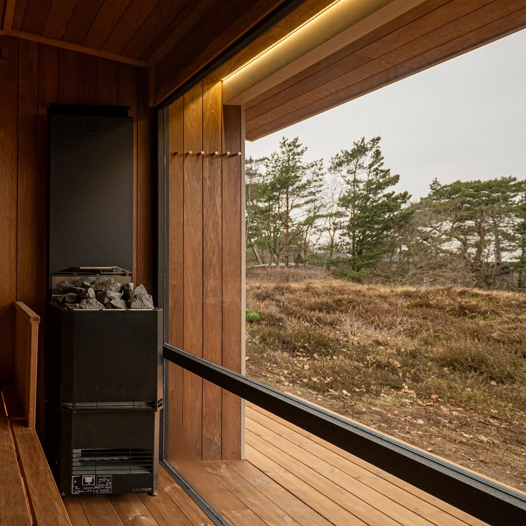 Saunum AIR L 10 WiFi Nordic Black electric sauna heater package